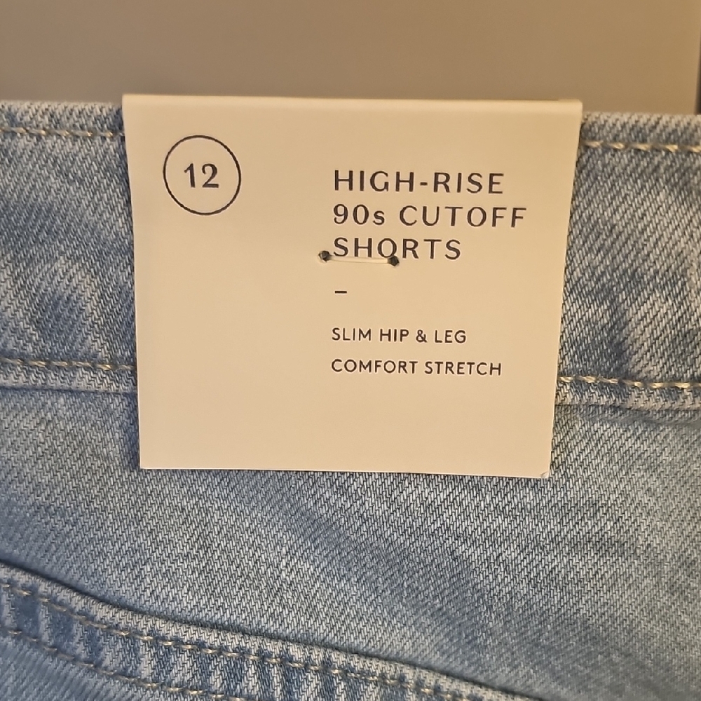 Universal Thread Light Blue Jean Shorts - Picture 4 of 8